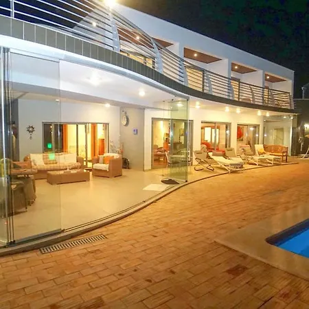 Comfortable And Luxurious Porches * بورش