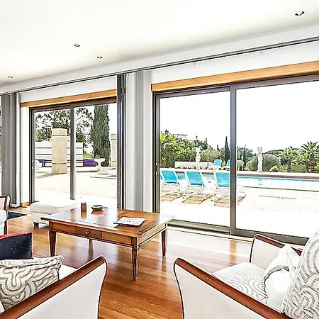 Comfortable And Luxurious Porches Апартаменты *
